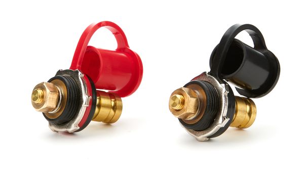 Hovedbilde BATTERIPOLER EKSTERN MONTERING